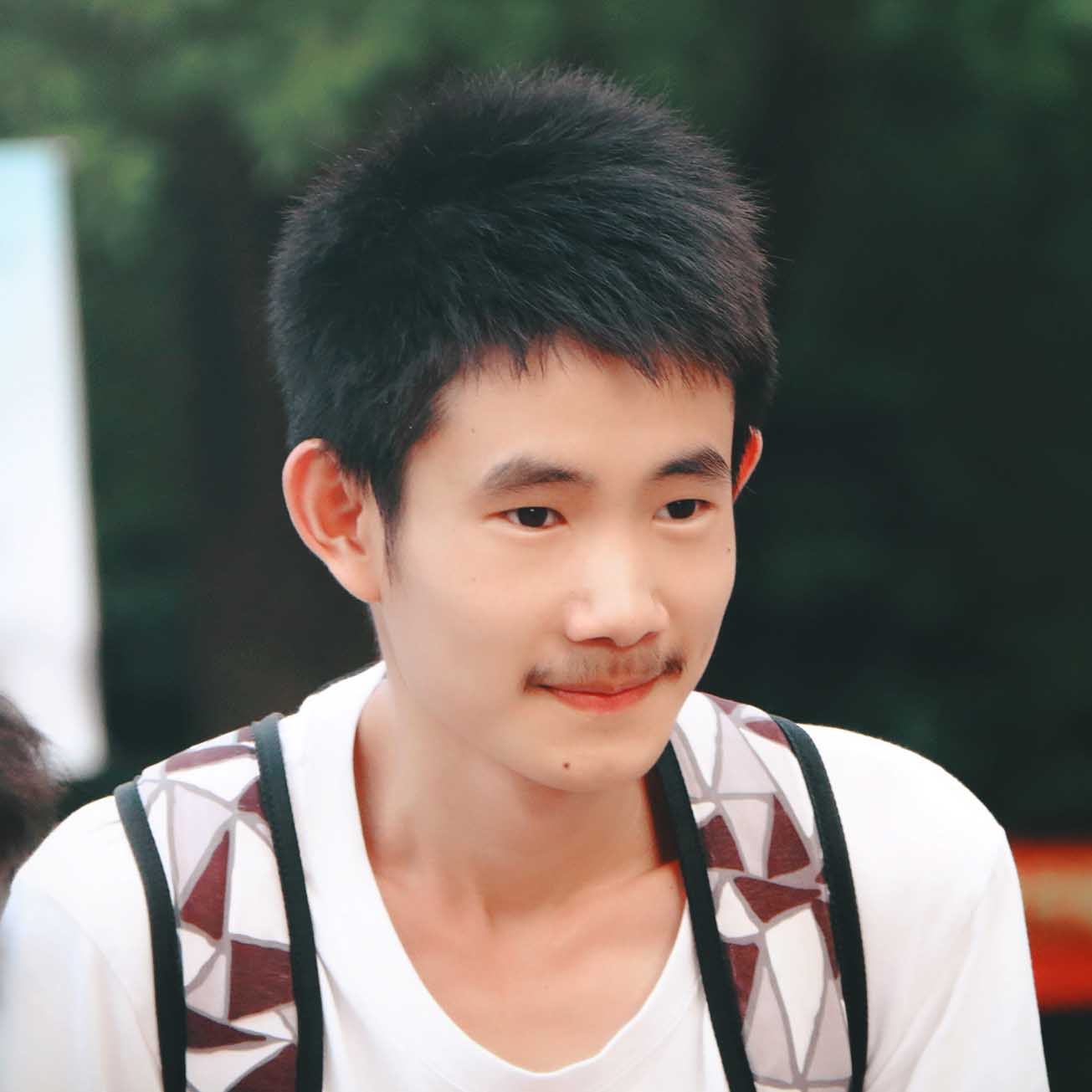 Wang, Yi-heng